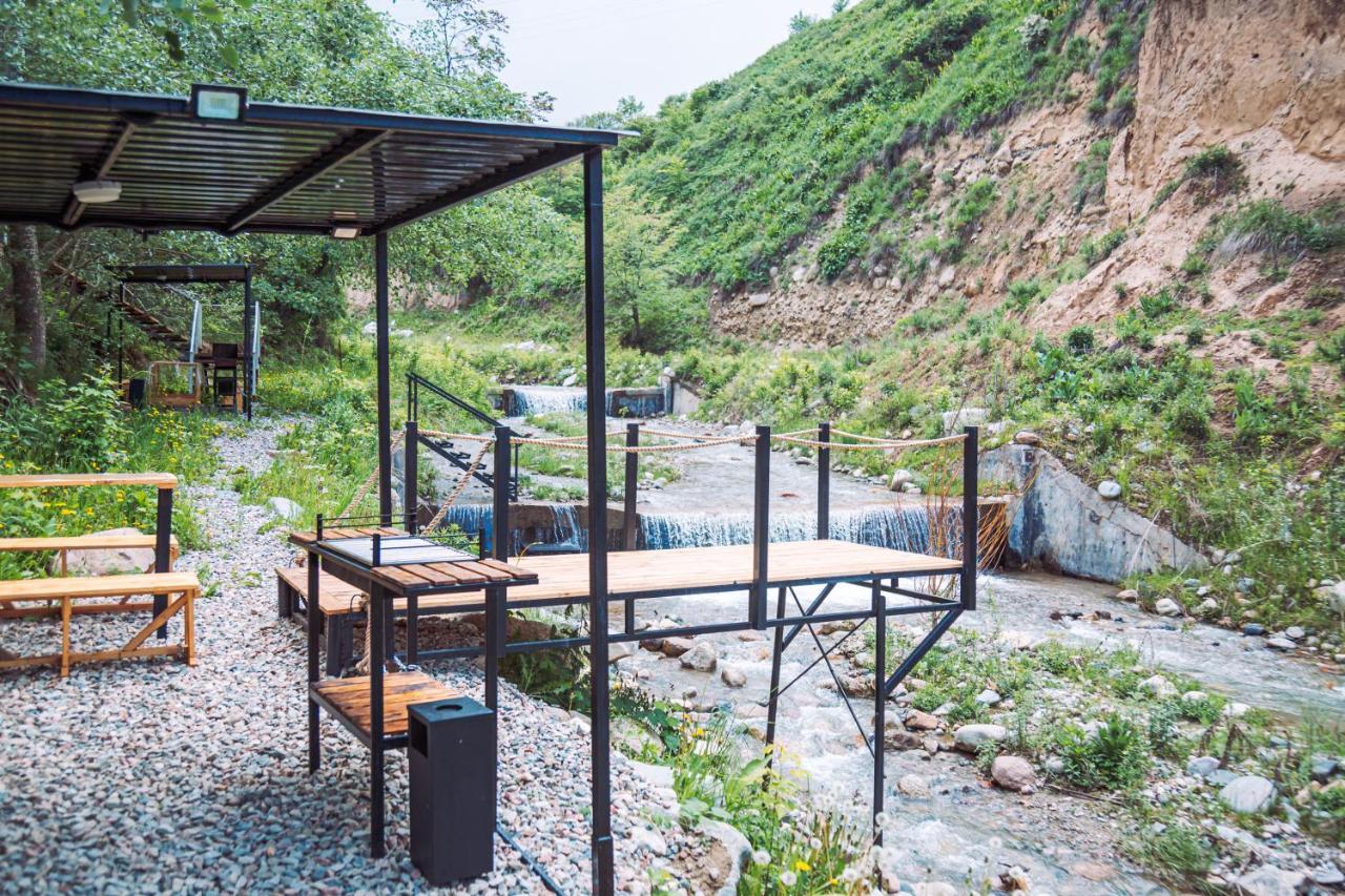 Nasha Dacha Villa Almaty Eksteriør billede