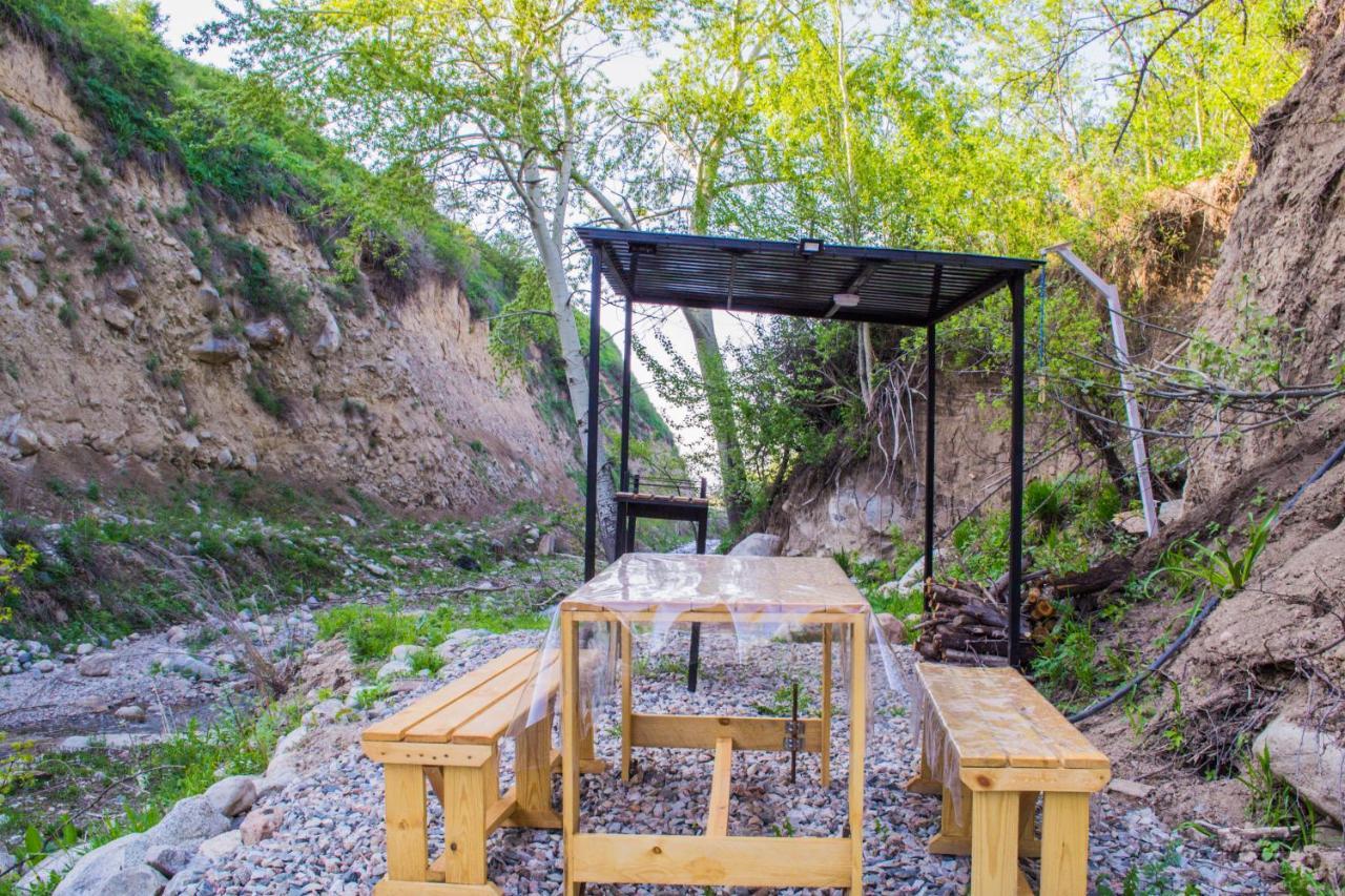 Nasha Dacha Villa Almaty Eksteriør billede